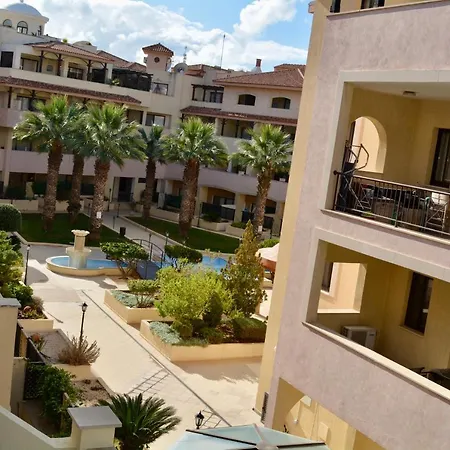 Queens Gardens - Kato - Next To Kings Ave Mall --- By Yiota Apartment *