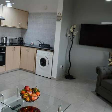 Queens Gardens - Kato - Next To Kings Ave Mall --- By Yiota * Paphos