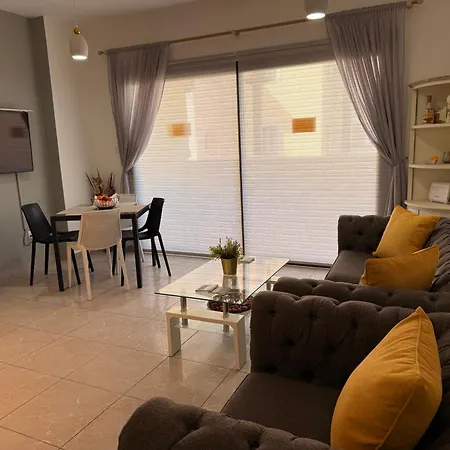 Queens Gardens - Kato - Next To Kings Ave Mall --- By Yiota * Paphos